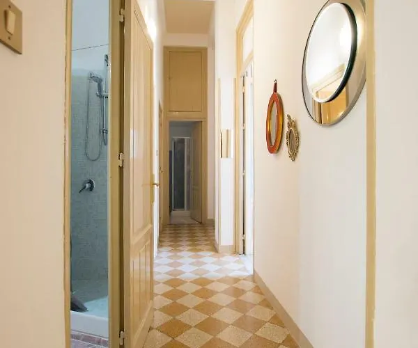 Apartman Aria *